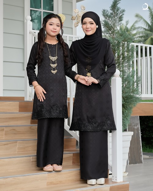 Dinda - Black